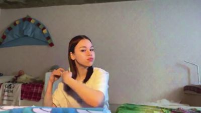 AnnamaeStred live cam on Cam4