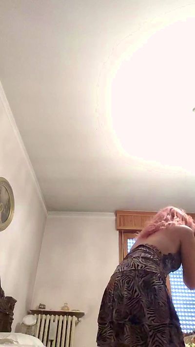 Annarellapika live cam on Cam4
