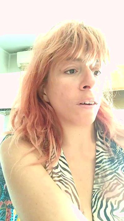 Annarellapika live cam on Cam4