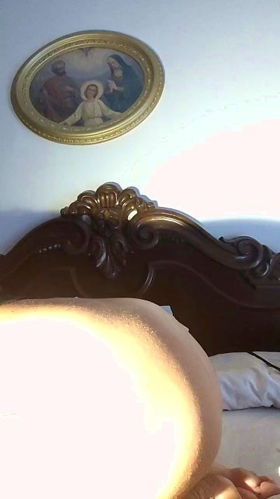 Annarellapika live cam on Cam4