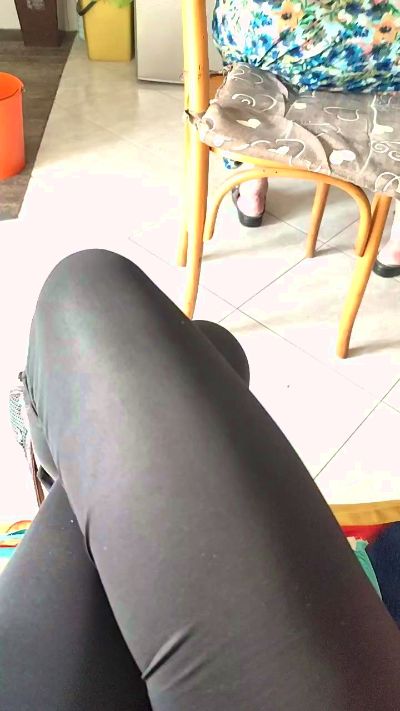 Annarellapika live cam on Cam4