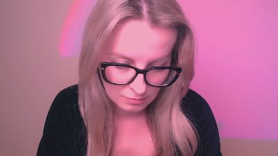 Anne777 live cam on Cam4