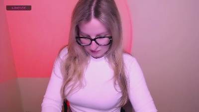 Anne777 live cam on Cam4