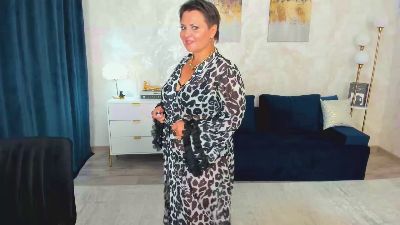 AnneCorlane live cam on Cam4