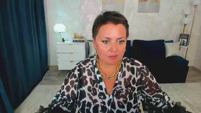 AnneCorlane live cam on Cam4
