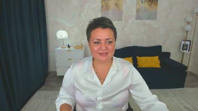 AnneCorlane live cam on Cam4
