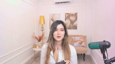 AnneTLi live cam on Cam4