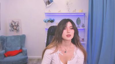 AnneTLi live cam on Cam4