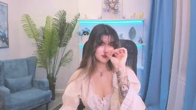 AnneTLi live cam on Cam4