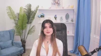AnneTLi live cam on Cam4