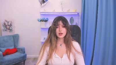 AnneTLi live cam on Cam4