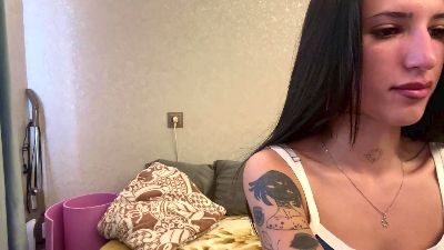AnnelleGelo live cam on Cam4