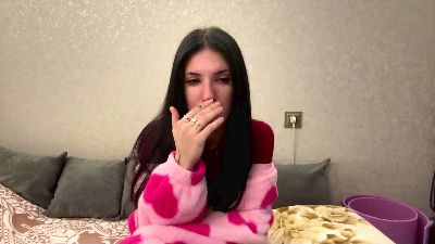 AnnelleGelo live cam on Cam4
