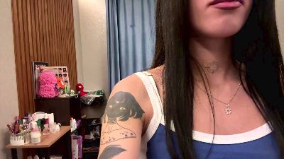 AnnelleGelo live cam on Cam4