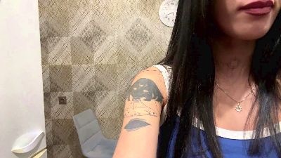 AnnelleGelo live cam on Cam4