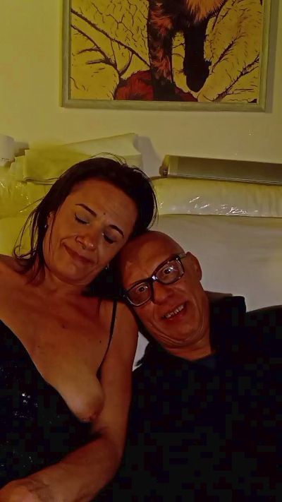 Annette75 live cam on Cam4