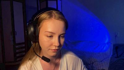 AnniceBirnie live cam on Cam4