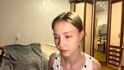 AnniceBirnie live cam on Cam4