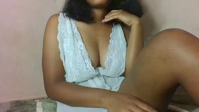 Annick live cam on Cam4