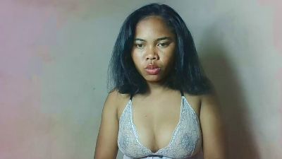 Annick live cam on Cam4