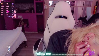 AnnieGOld live cam on Cam4