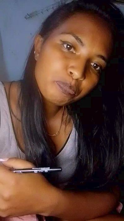 AnnieH live cam on Cam4