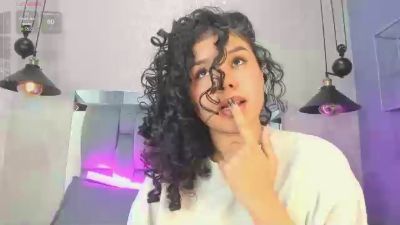Annie_Lii live cam on Cam4