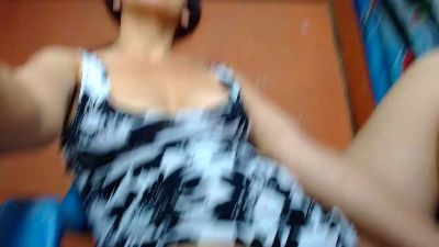 Anniee_luna20 live cam on Cam4