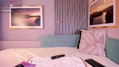 Anny_cute01 live cam on Cam4