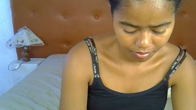 Annycemagik live cam on Cam4