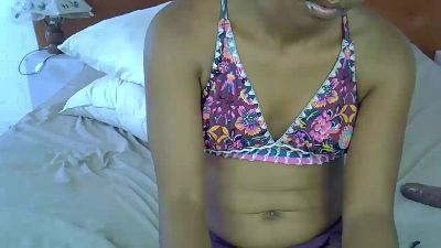 Annycemagik live cam on Cam4