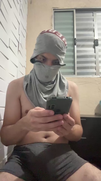 Anonimo007 live cam on Cam4