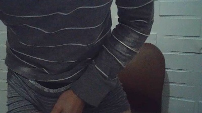 Anonimo007 live cam on Cam4