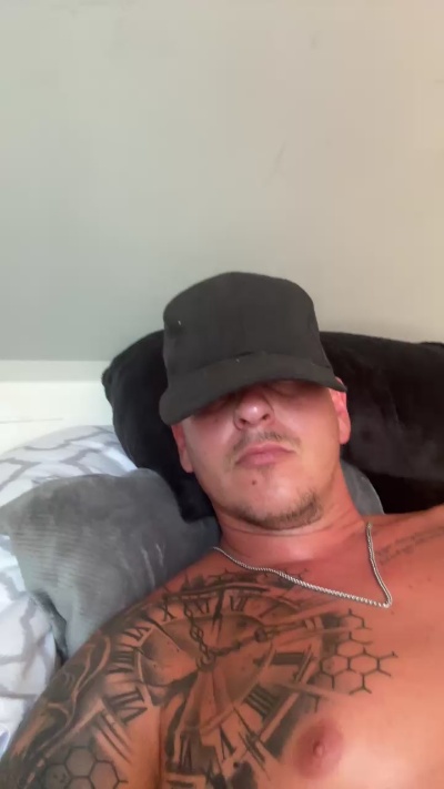 AnonymussOg live cam on Cam4