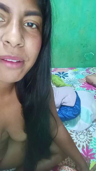 Anthonela_18 live cam on Cam4