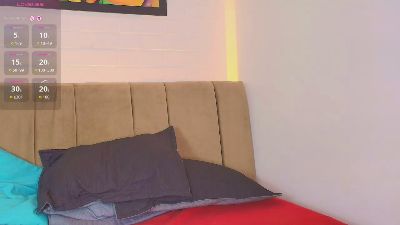 Anthonelaa__ live cam on Cam4