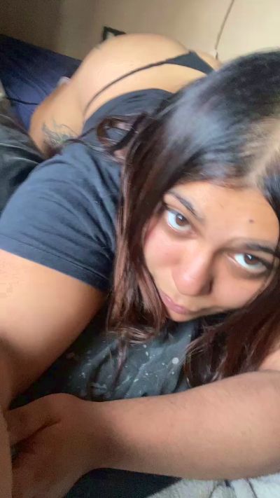 Antobella29 live cam on Cam4