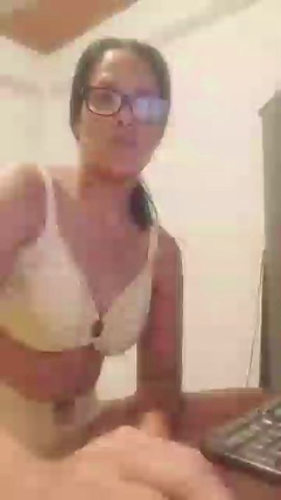 Antonella26 live cam on Cam4