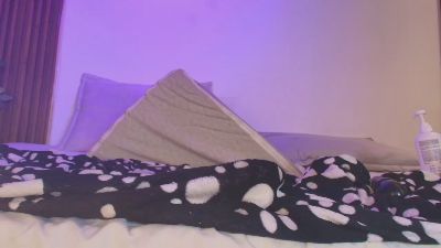 AntonellaJones1 live cam on Cam4