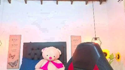 Antonella_mc live cam on Cam4