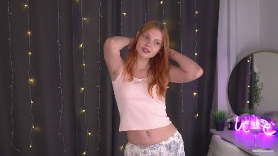 AntonetteDehrer live cam on Cam4