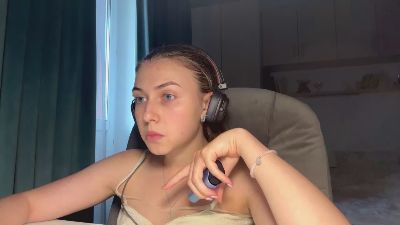 AntoniaGirote live cam on Cam4