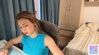 AntoniaGirote live cam on Cam4
