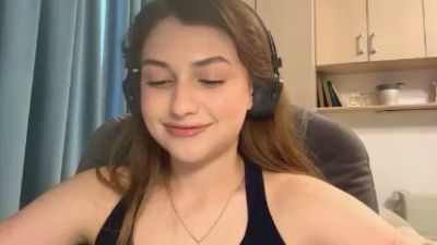 AntoniaGirote live cam on Cam4
