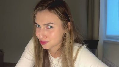 AntoniaGirote live cam on Cam4