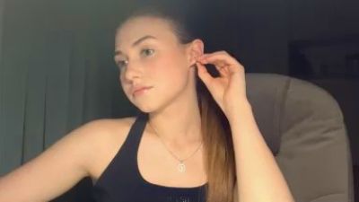 AntoniaGirote live cam on Cam4