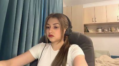 AntoniaGirote live cam on Cam4