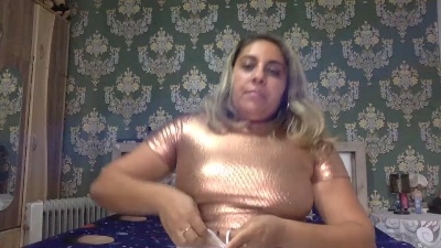 Antoniasweet live cam on Cam4