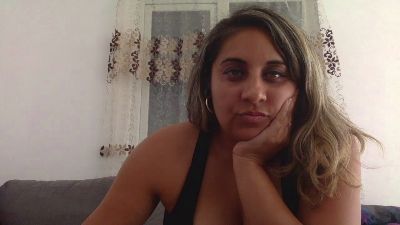 Antoniasweet live cam on Cam4