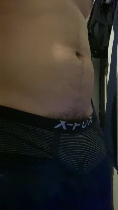 Antonieeez live cam on Cam4